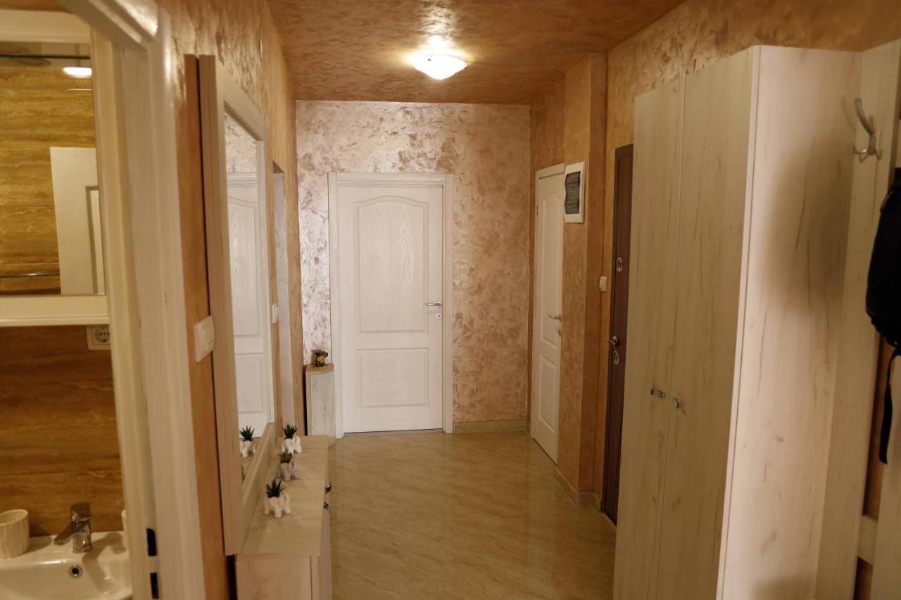 Apartment Alexandar Podgorica Ngoại thất bức ảnh