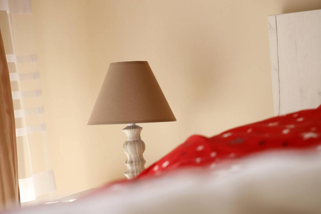 Apartment Alexandar Podgorica Ngoại thất bức ảnh